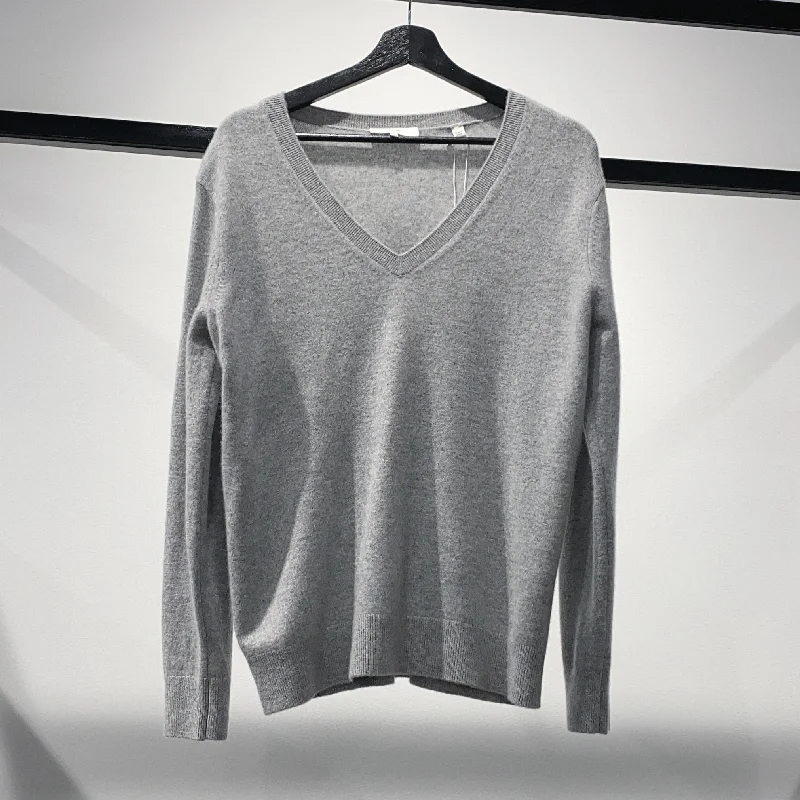 VINCE Cashmere Weekend V-NeckSports Team Knit Tops