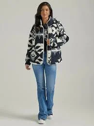 Cotton JacketsWrangler Women's Retro Punchy White Aztec Printed Sherpa Jacket